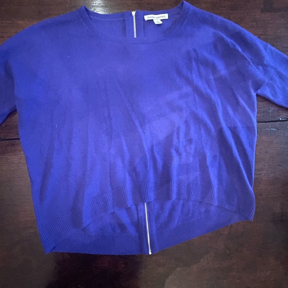 EUC Autumn Cashmere size small purple cashmere sweater with back zipper